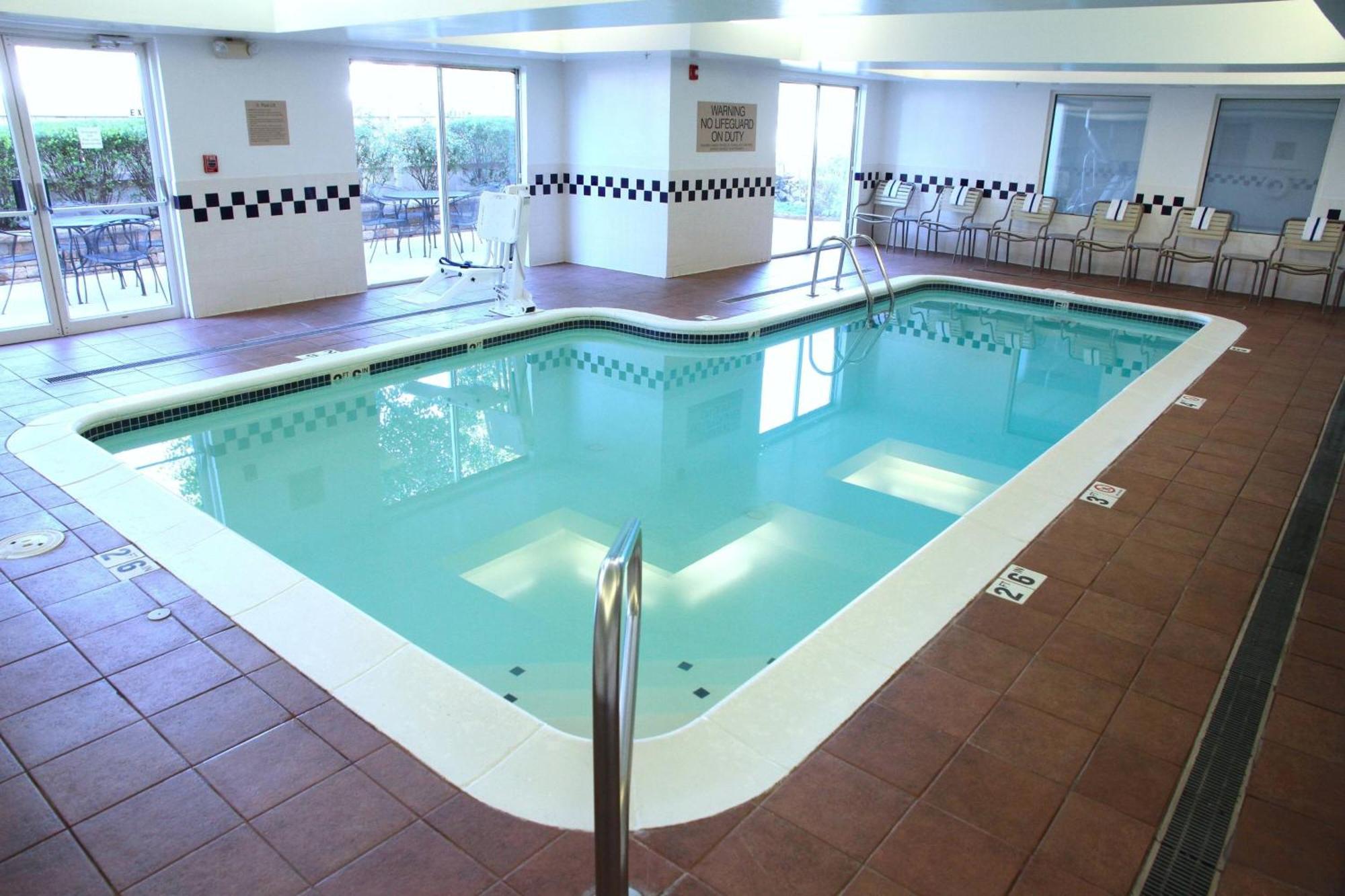 Springhill Suites Kansas City Overland Park Exterior foto